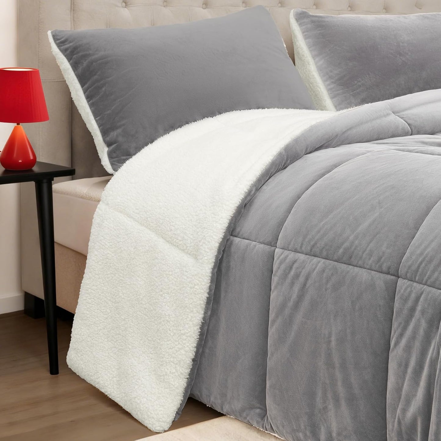 Fluffy Sherpa Queen Comforter Set 3 Pieces, Thick Reversible Down Alternative Fleece Comforter & 2 Pillow Shams,Super Soft Micromink Winter Warm Plush Bedding Comforter Sets (Black,Queen)