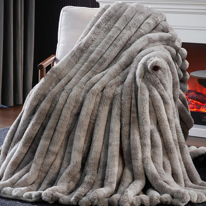 Faux Fur Throw Blanket, Thick 1000GSM Fluffy Cozy Lola Throw Blankets for Bed, Luxury Plush Striped Warm Soft Blanket for Couch LivingRoom Home Decor & Gifts(50"x 70", Beige)