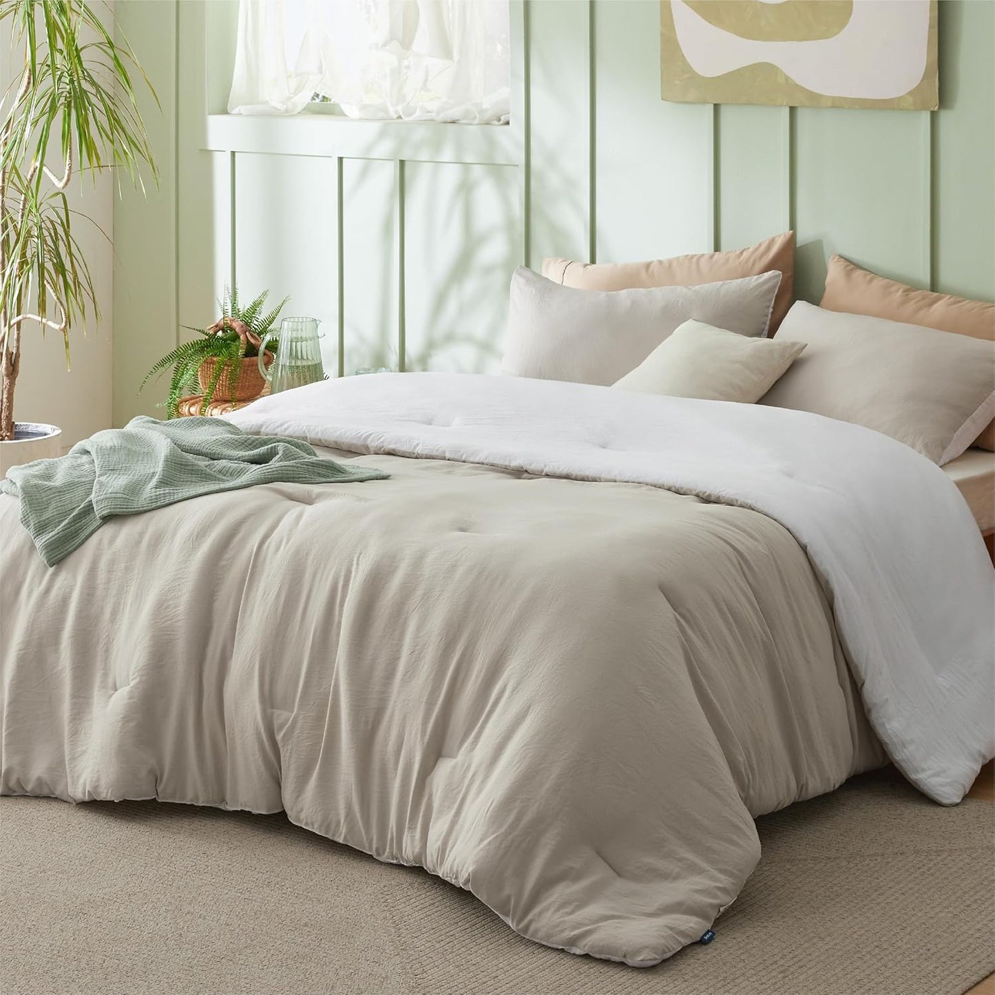 Bedsure Queen Size Comforter Set, Beige Soft Prewashed Bedding for All Seasons, 3 Pieces GentleSoft™ Warm Down Alternative Bed Set, 1 Lightweight Comforter (90"x90") and 2 Pillowcases (20"x26")